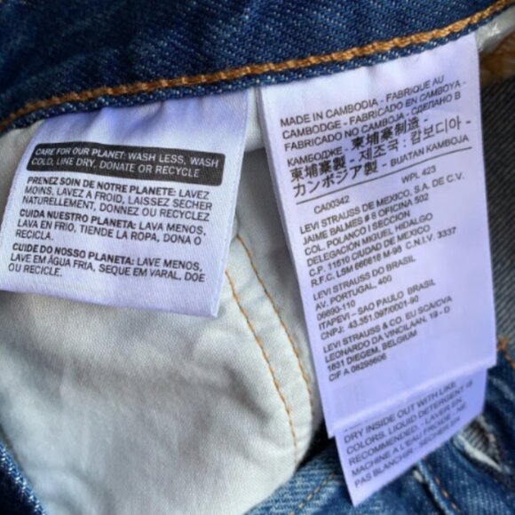 New Levi’s 501 Denim Shorts NWOT - Picture 5 of 8